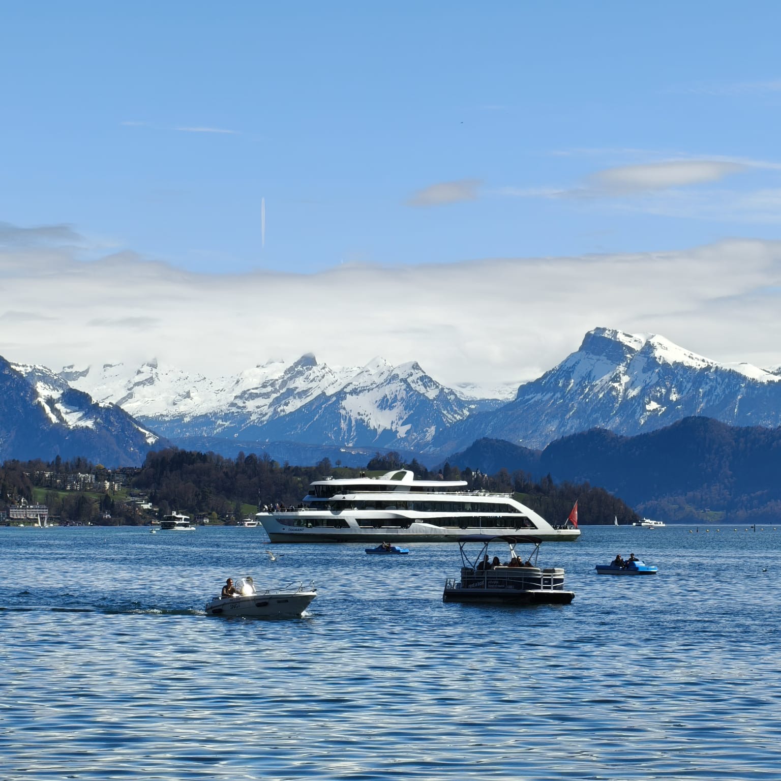 Lake and mountains